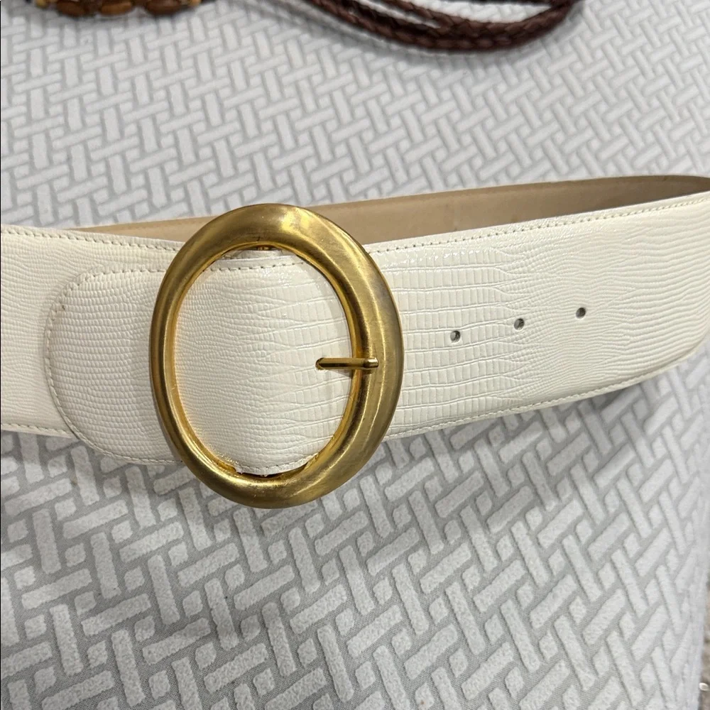 Elegant Off White Genuine Leather Belt with Gold Brass Buckle